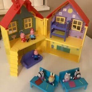Peppa Pig’s House Playset, Fold and Carry Yellow - 2003 Jazwares 92620 Vintage w